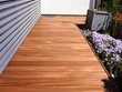 Terrassendeck in Sipo auf Aluminium-Systemprofil EVO natur